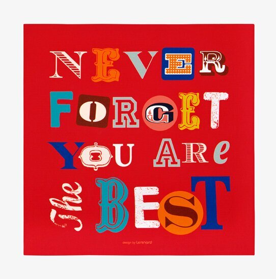 Bild av livfull canvastavla med inspirerande budskap