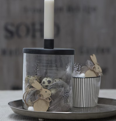 Bild av elegant ljusstake med naturinspirerad design