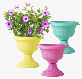 Foto av färgglada krukor med stilren och livlig design