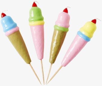 Bild av färgglada tårtljus formade som glasspinnar