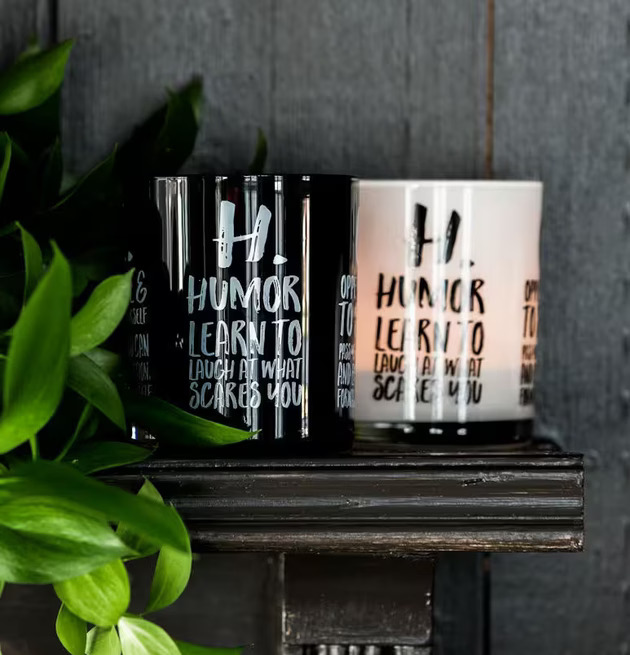 H.O.P.E - Vit från Majas Cottage, vit ljuslykta med text