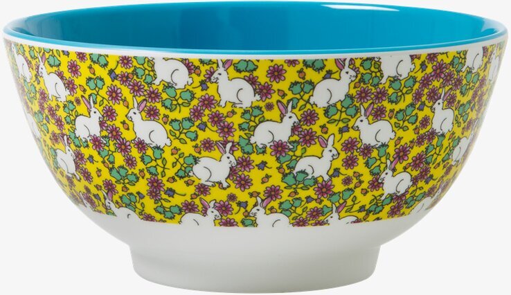 Bild på färgglad melaminskål med kaninmotiv och blommor