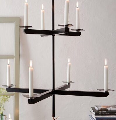 Bild av stilren ljuskrona med modern och klassisk touch